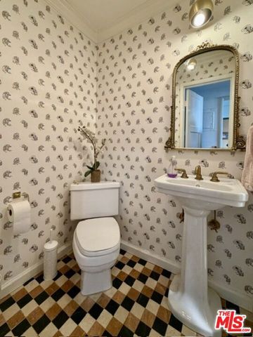 1424 N Crescent Heights Boulevard 41, West Hollywood, CA 90046