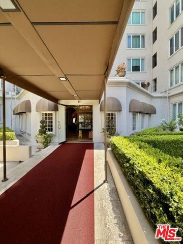 1424 N Crescent Heights Boulevard 41, West Hollywood, CA 90046