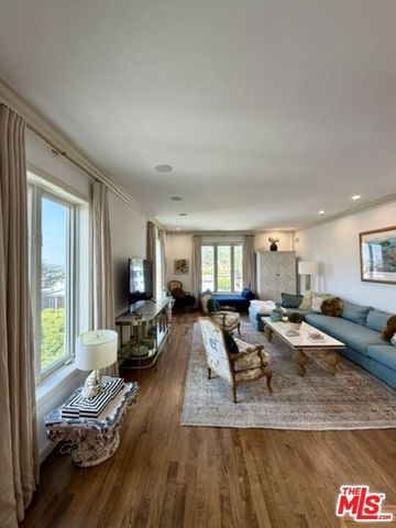 1424 N Crescent Heights Boulevard 41, West Hollywood, CA 90046
