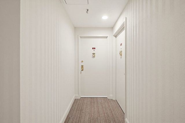 77 Adams St 1102, Quincy, MA 02169