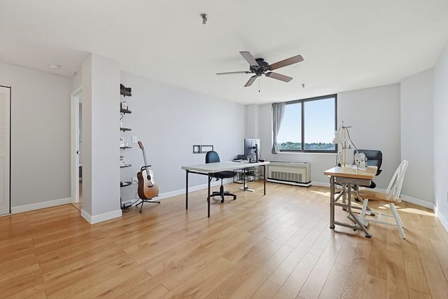 77 Adams St 1102, Quincy, MA 02169