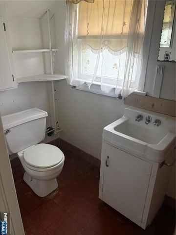 429 Macarthur Avenue, Garfield, NJ 07026