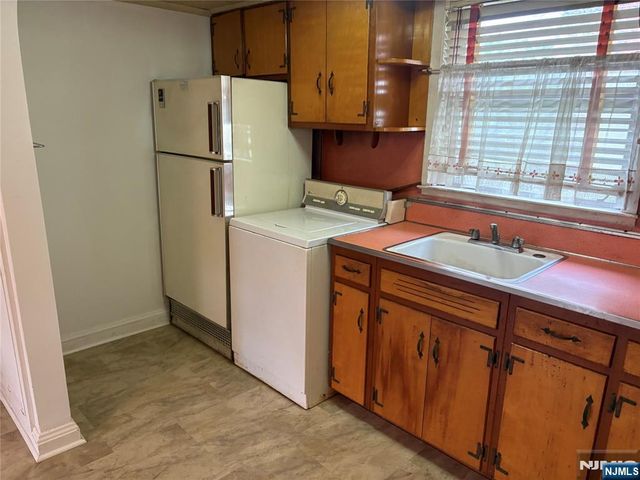 429 Macarthur Avenue, Garfield, NJ 07026