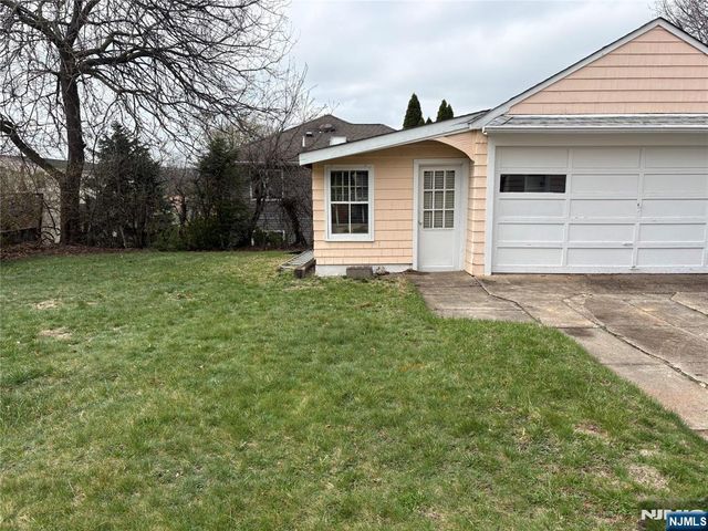 429 Macarthur Avenue, Garfield, NJ 07026