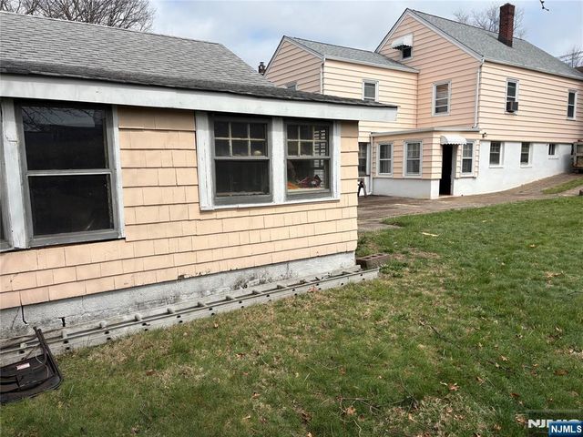 429 Macarthur Avenue, Garfield, NJ 07026