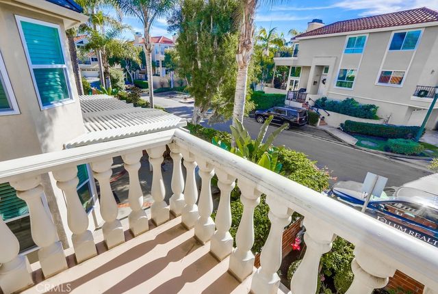 6172 Eaglecrest, Huntington Beach, CA 92648