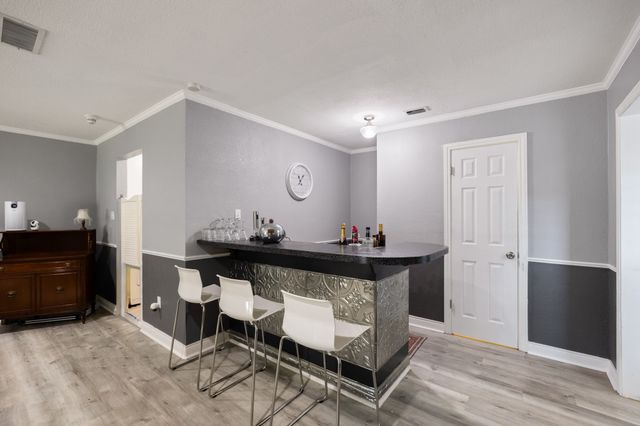 4825 Barnett Street, Fort Worth, TX 76103