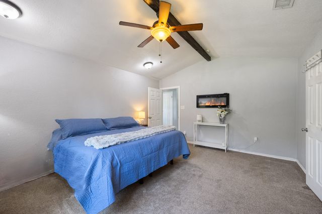 4825 Barnett Street, Fort Worth, TX 76103