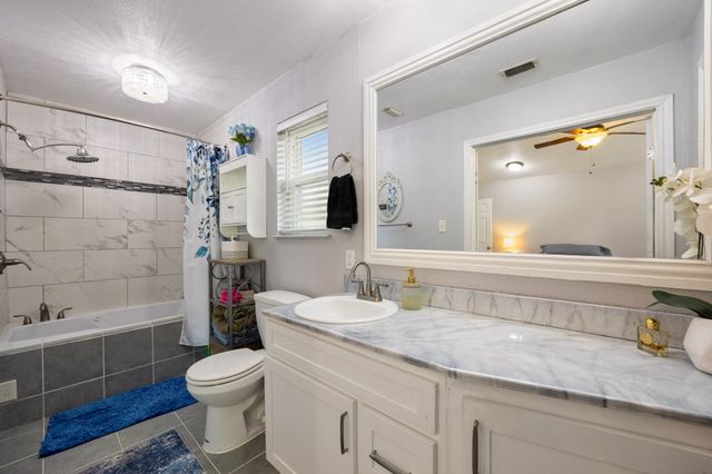 4825 Barnett Street, Fort Worth, TX 76103