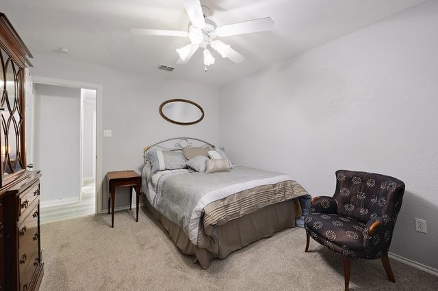4825 Barnett Street, Fort Worth, TX 76103