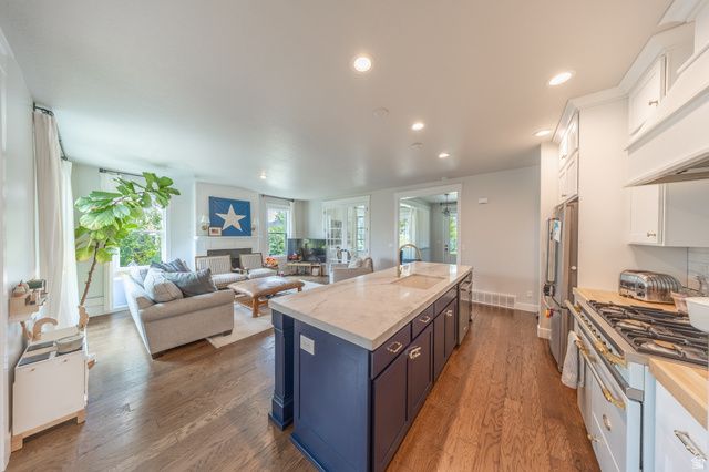 1944 W JOSEPH ACRES RD, Kaysville, UT 84037