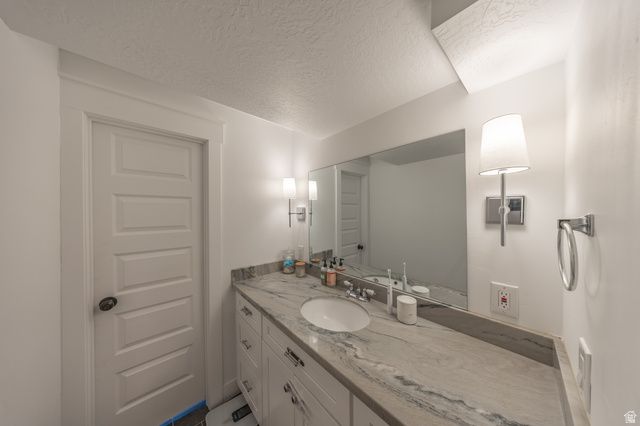 1944 W JOSEPH ACRES RD, Kaysville, UT 84037