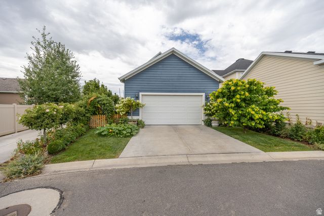 1944 W JOSEPH ACRES RD, Kaysville, UT 84037