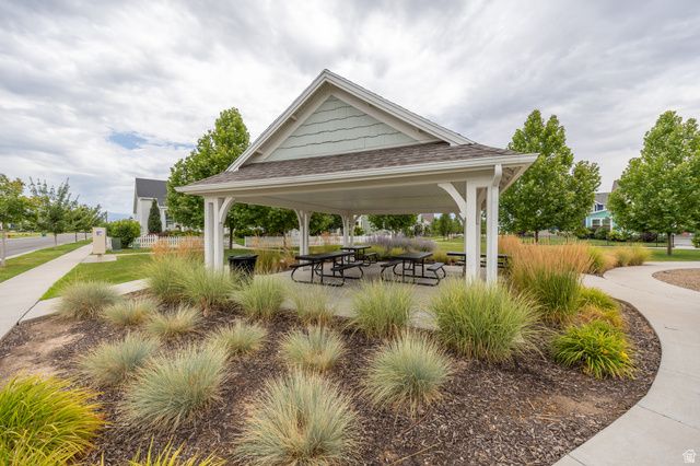 1944 W JOSEPH ACRES RD, Kaysville, UT 84037