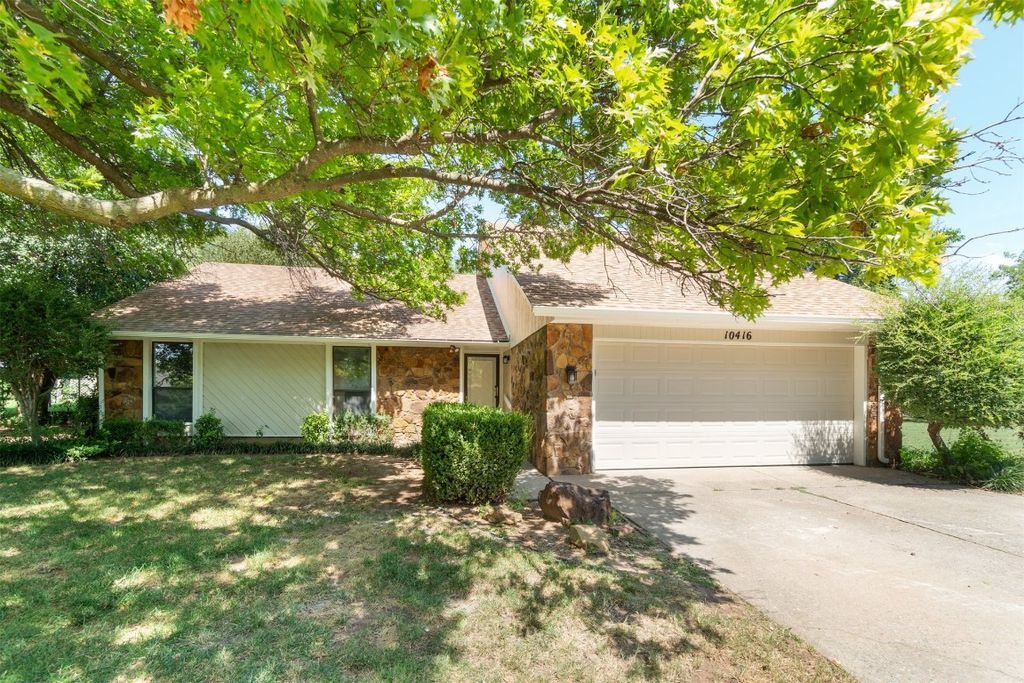 10416 NW 16th Street, Yukon, OK 73099