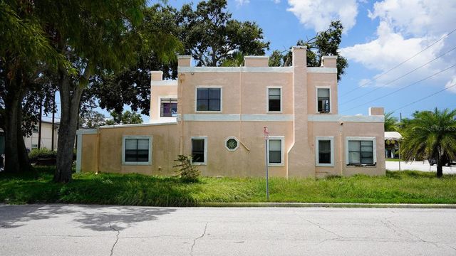 5400 CENTRAL AVENUE, St Petersburg, FL 33707