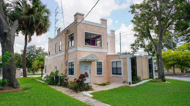 5400 CENTRAL AVENUE, St Petersburg, FL 33707
