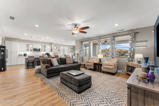 3993 Saddle Drive, Palmdale, CA 93551