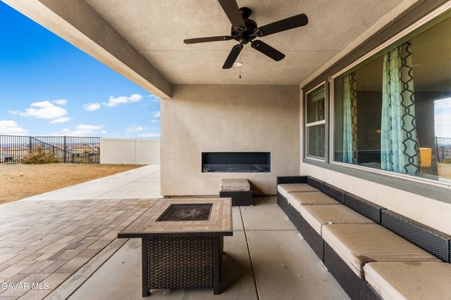 3993 Saddle Drive, Palmdale, CA 93551