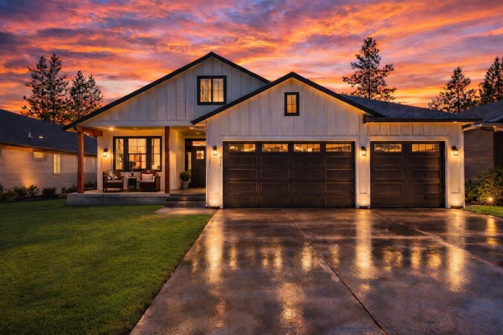 916 E Farwell Rd, Spokane, WA 99208