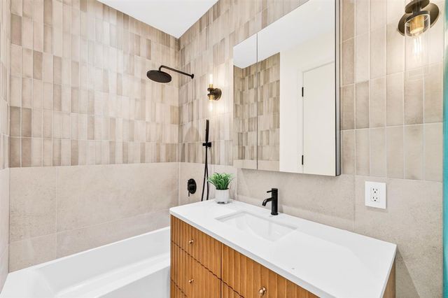205A Chauncey Street, New York City, NY 11233