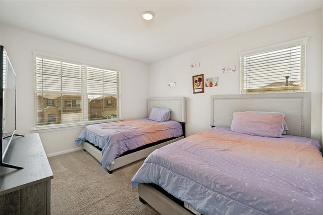 14065 Ilderton Street, Pilot Point, TX 76258