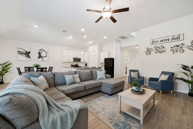 14065 Ilderton Street, Pilot Point, TX 76258