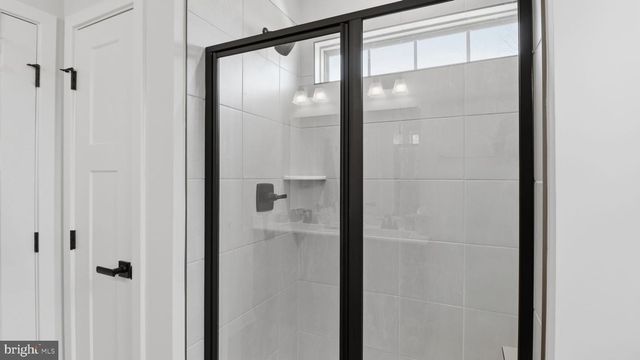 9640 NATURE TRL, Montgomery Village, MD 20886