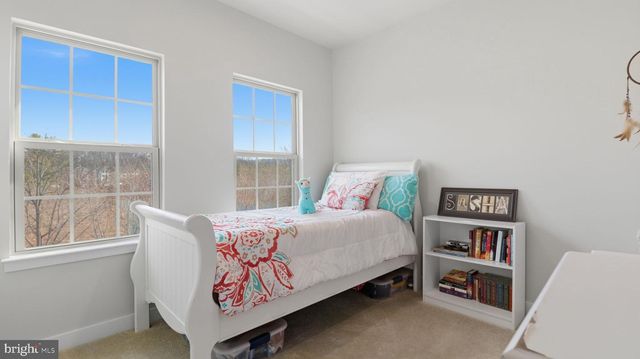 9640 NATURE TRL, Montgomery Village, MD 20886