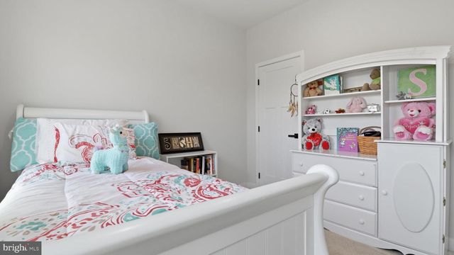 9640 NATURE TRL, Montgomery Village, MD 20886