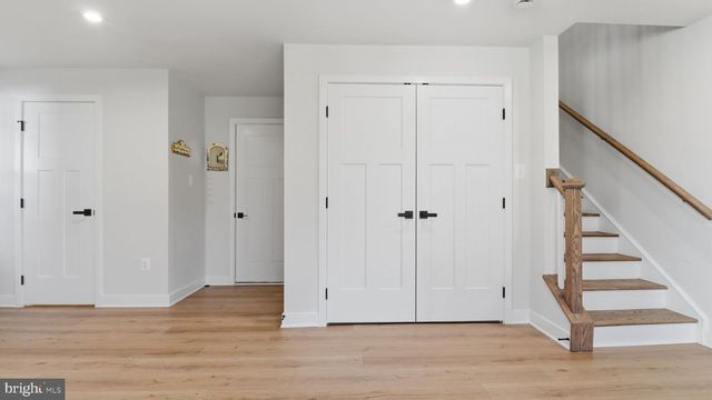 9640 NATURE TRL, Montgomery Village, MD 20886