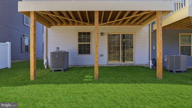 9640 NATURE TRL, Montgomery Village, MD 20886