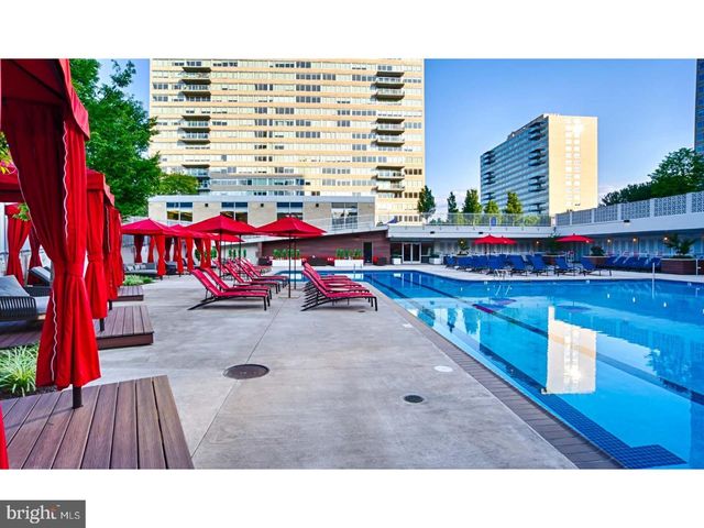 2200 BENJAMIN FRANKLIN PKWY #0B-E1401, Philadelphia, PA 19130