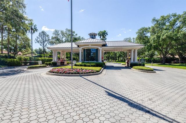 10102 DEERCLIFF DRIVE, Tampa, FL 33647