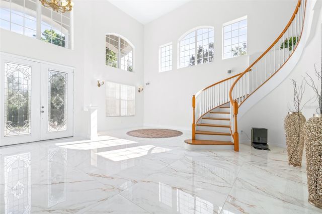 10102 DEERCLIFF DRIVE, Tampa, FL 33647