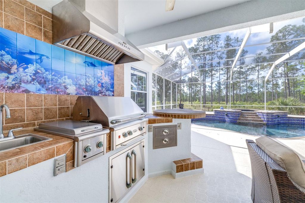 Image 59 of property listing at 10102 DEERCLIFF DRIVE, Tampa, FL 33647