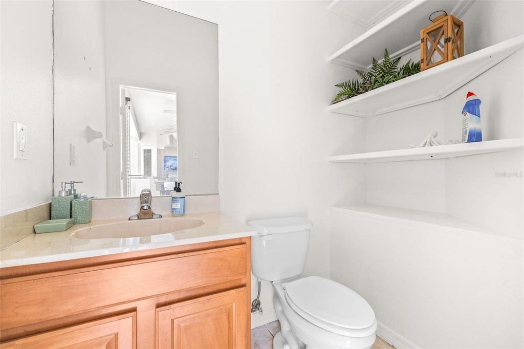 Image 62 of property listing at 10102 DEERCLIFF DRIVE, Tampa, FL 33647