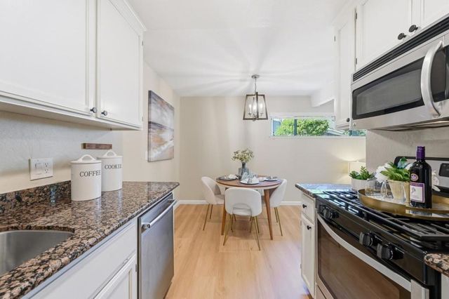 1924 Silverwood Avenue, Mountain View, CA 94043