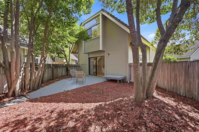 1924 Silverwood Avenue, Mountain View, CA 94043