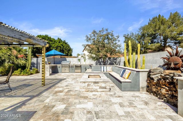 3618 W DEL RIO Street, Chandler, AZ 85226