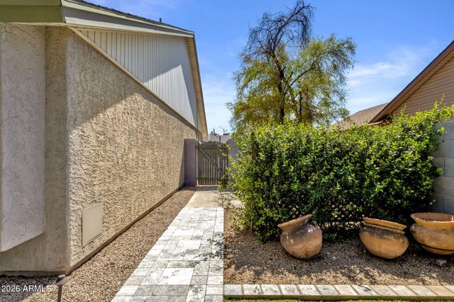 3618 W DEL RIO Street, Chandler, AZ 85226