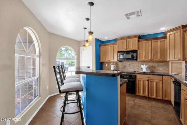 3618 W DEL RIO Street, Chandler, AZ 85226