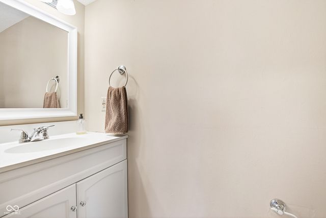 7538 Castleton Farms North Drive, Indianapolis, IN 46256