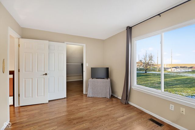 7538 Castleton Farms North Drive, Indianapolis, IN 46256