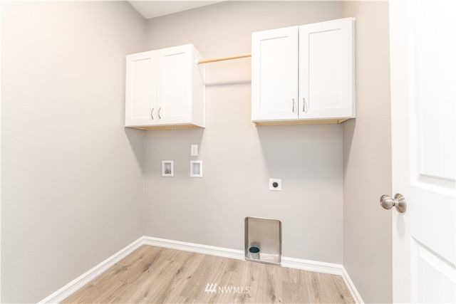 482 Sunny Brooke Lane, Chelan, WA 98816