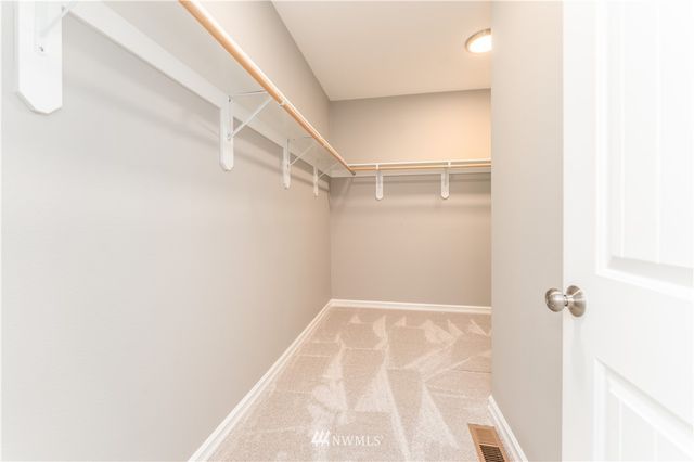 482 Sunny Brooke Lane, Chelan, WA 98816