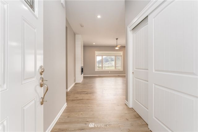 482 Sunny Brooke Lane, Chelan, WA 98816