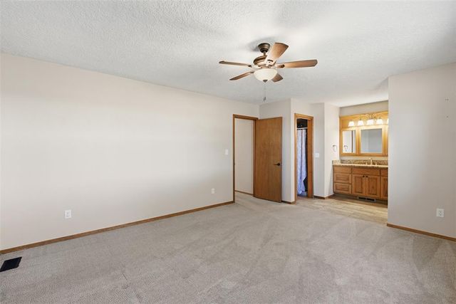 122 Bowerwood Drive, Chickasha, OK 73018