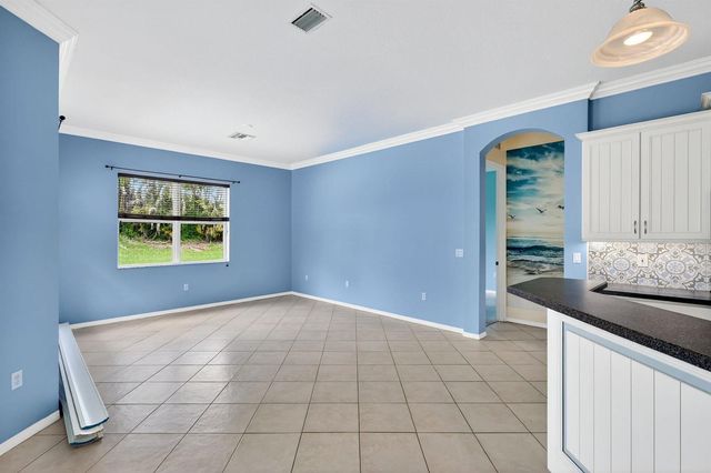 505 SW Lake Manatee Way, Port St. Lucie, FL 34986
