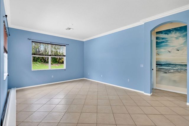 505 SW Lake Manatee Way, Port St. Lucie, FL 34986